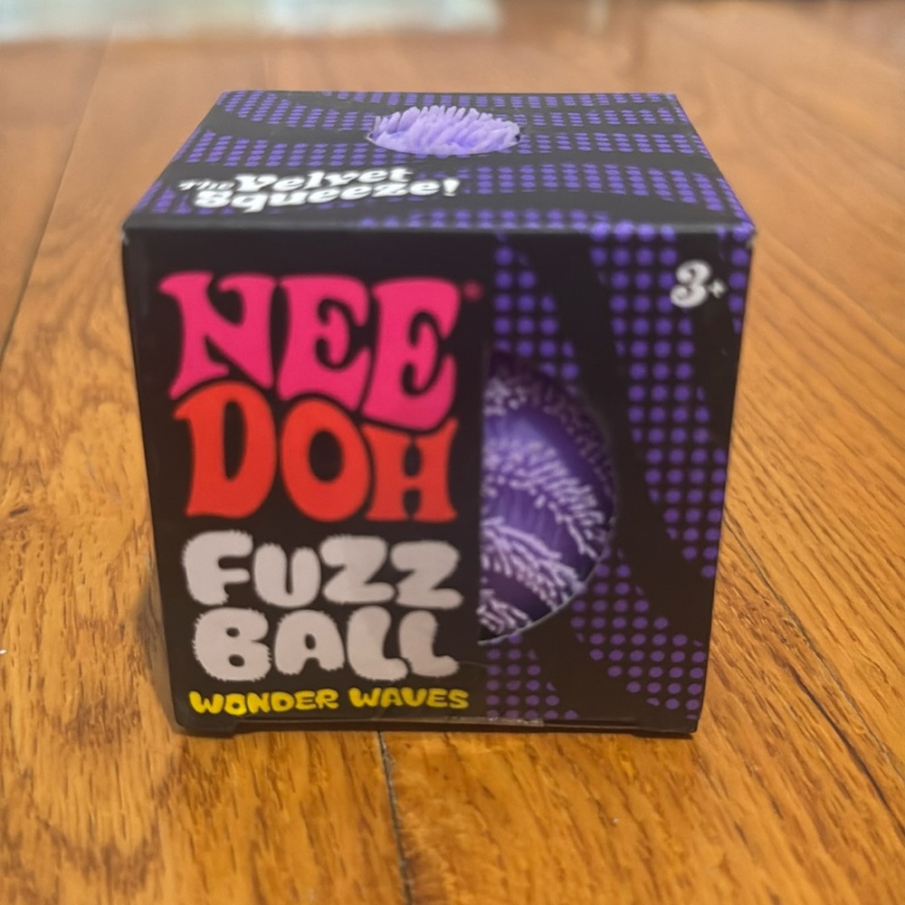 Needoh Fuzz Ball - Purple wonder waves NIB